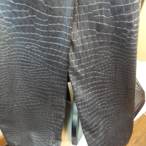 Mycra Pac Life Crocodile Pattern Full Length 2X woman's Coat MobWife WhimsyGoth - Picture 10 of 16